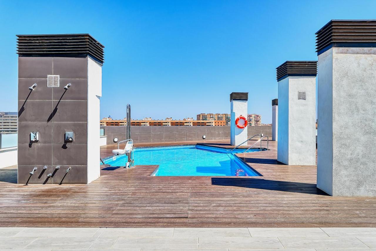Ab Vialia Estacion Suitemalaga - Parking Exterior photo