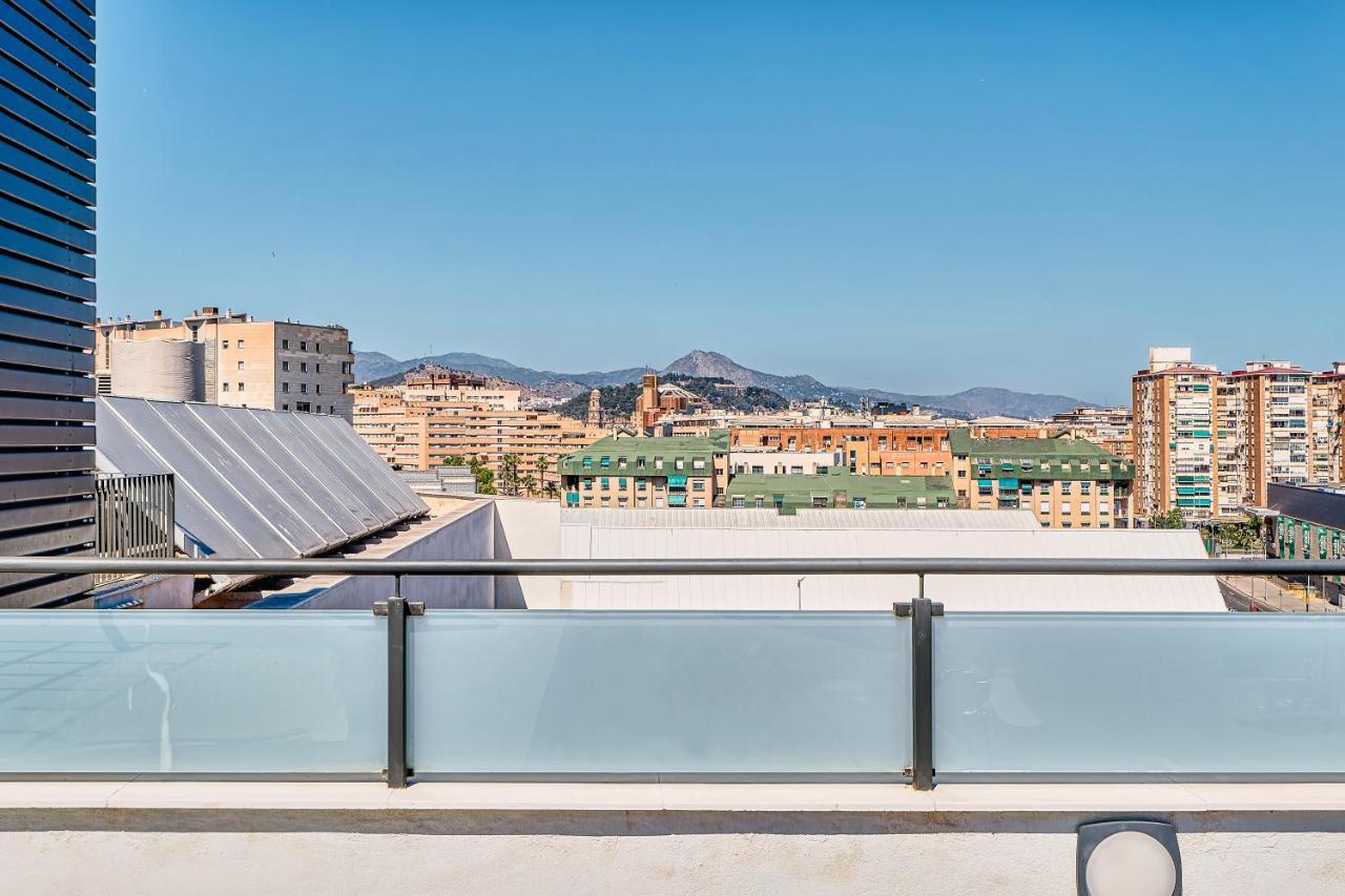 Ab Vialia Estacion Suitemalaga - Parking Exterior photo